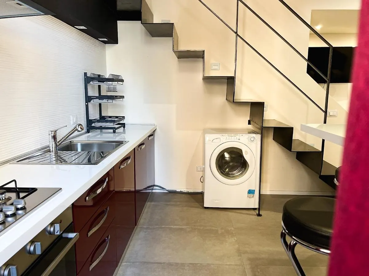 Al 115 Rooms Cagliari Italy