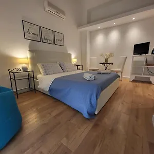  Bed & Breakfast Living Marina